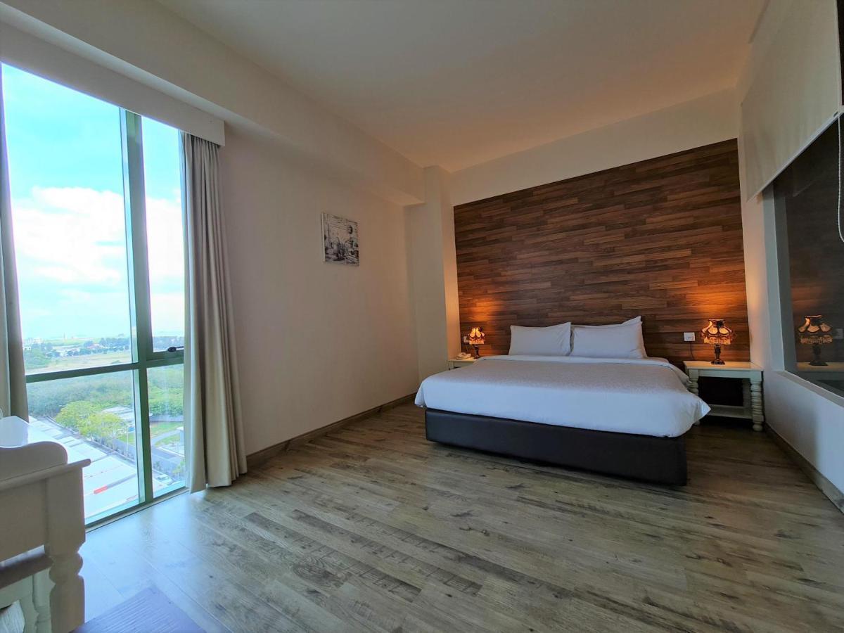 Swan Garden Hotel Malacca Εξωτερικό φωτογραφία