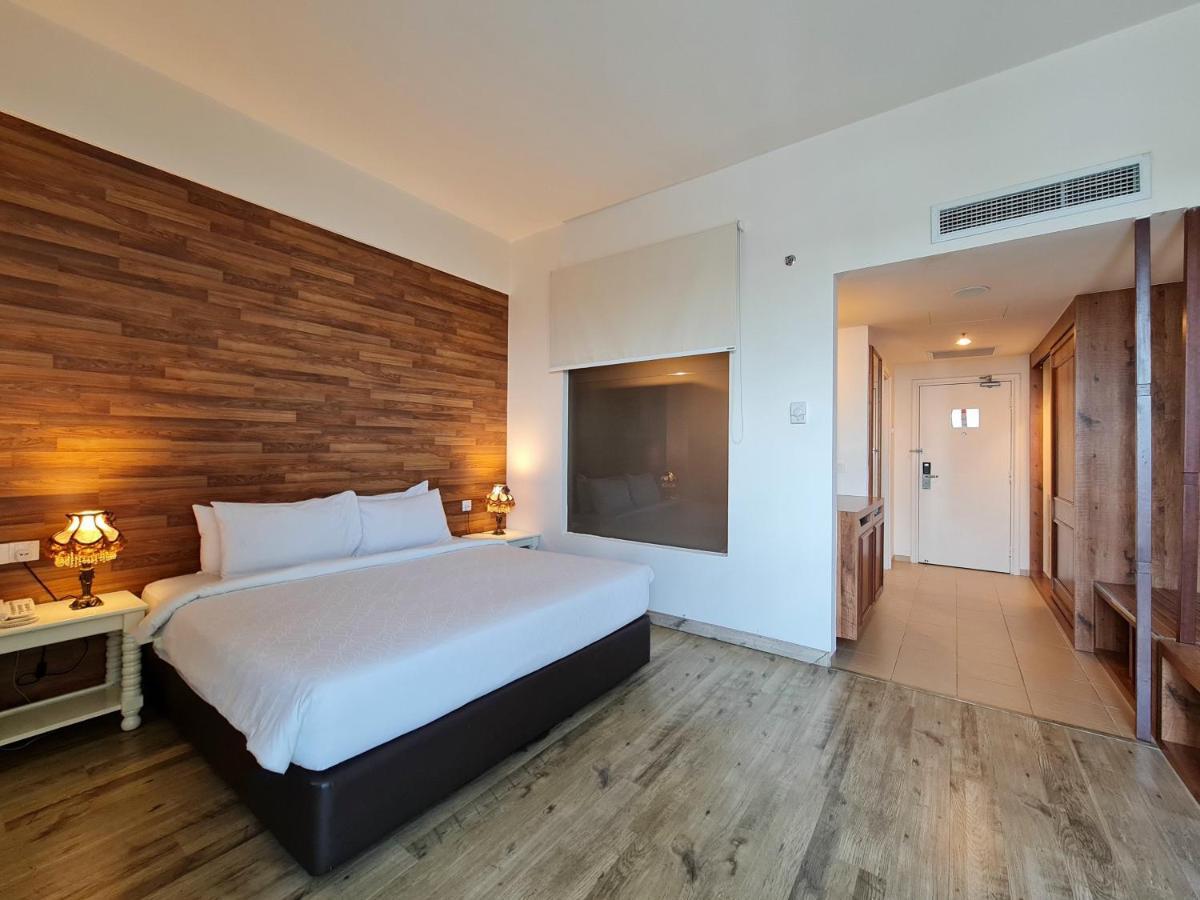 Swan Garden Hotel Malacca Εξωτερικό φωτογραφία