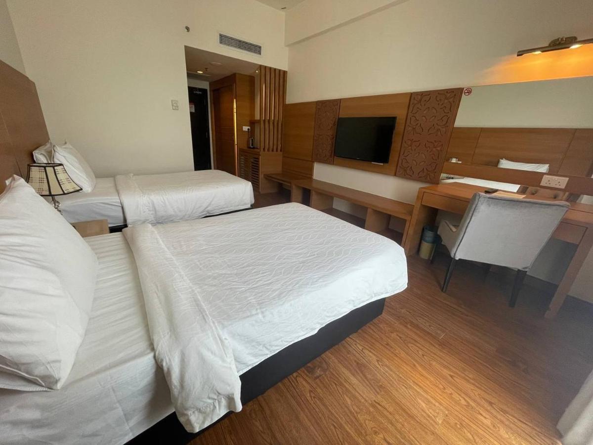 Swan Garden Hotel Malacca Εξωτερικό φωτογραφία