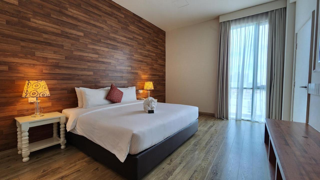 Swan Garden Hotel Malacca Εξωτερικό φωτογραφία