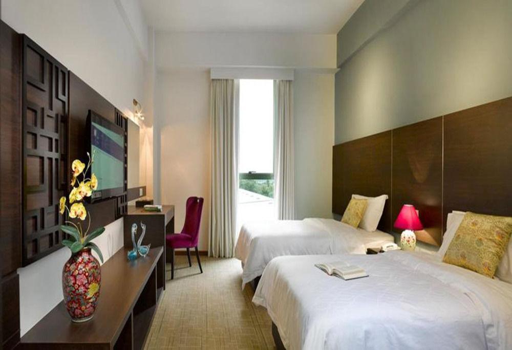 Swan Garden Hotel Malacca Εξωτερικό φωτογραφία
